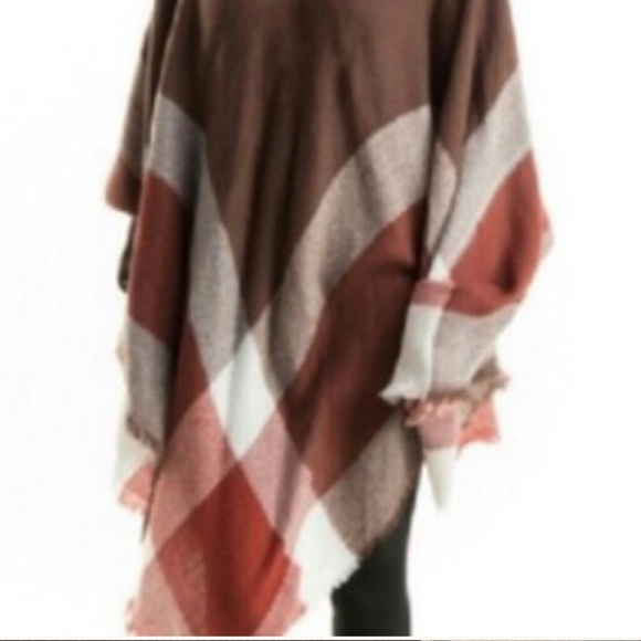 Ellie & Kate Mocha Turtleneck shrug poncho NWT - Picture 2 of 3
